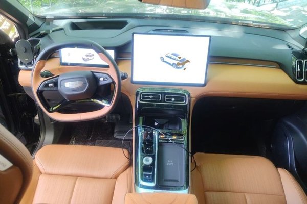 Geely Auto FX11 2025, 500 км, за 16210 USD - фото 6