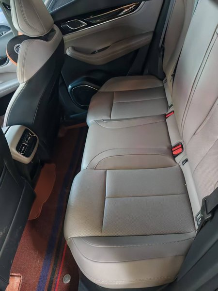 Geely Auto FX11 2025, 15400 км, за 14158 USD - фото 18