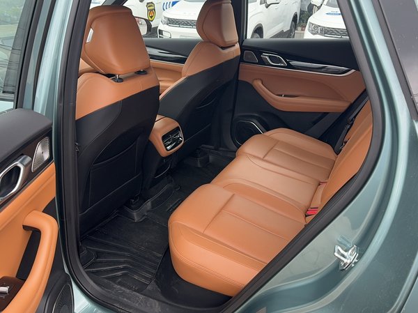 Geely Auto FX11 2025, 6200 км, за 15685 USD - фото 11