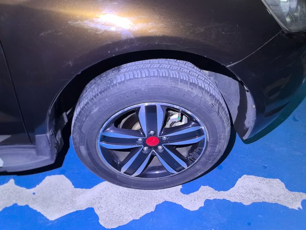 Geely GX7 2015, 123200 км, за 2608 USD - фото 8