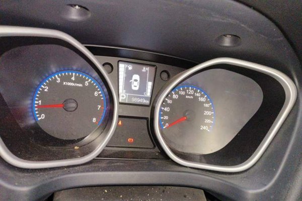 Geely Auto GX7 2015, 98900 км, за 2952 USD - фото 20