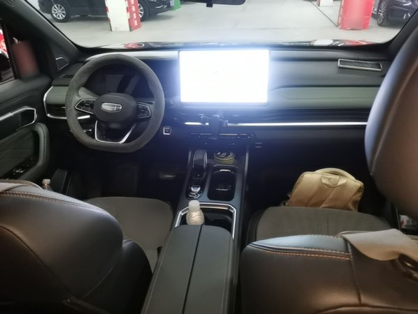 Geely Auto Haoyue L 2024, 46300 км, за 13674 USD - фото 13