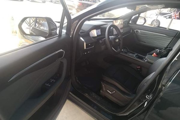 Geely Auto Haoyue L 2024, 7900 км, за 14856 USD - фото 26