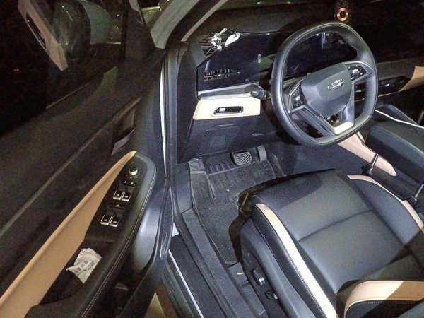 Geely Auto Haoyue PRO 2024, 17200 км, за 10567 USD - фото 16