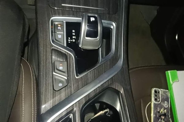 Geely Auto Jiajie 2021, 56800 км, за 9409 USD - фото 17