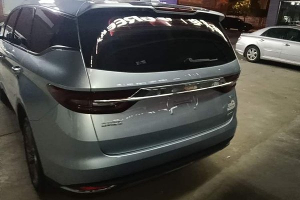 Geely Auto Jiajie 2021, 56800 км, за 9409 USD