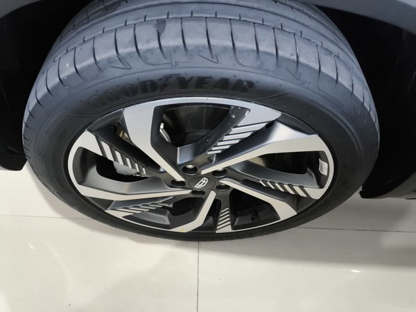 Geely Monjaro L 2021, 1500 км, за 21155 USD - фото 8