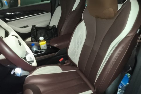 Geely Auto Monjaro L 2021, 64900 км, за 11468 USD - фото 15