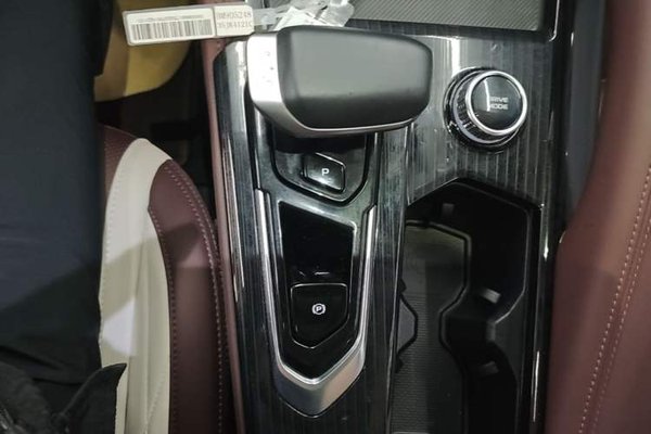 Geely Auto Monjaro L 2024, 22500 км, за 16749 USD - фото 24