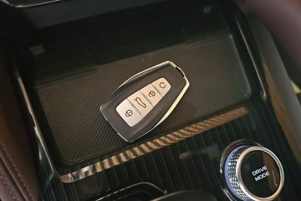 Geely Auto Monjaro L 2024, 28900 км, за 15843 USD - фото 20