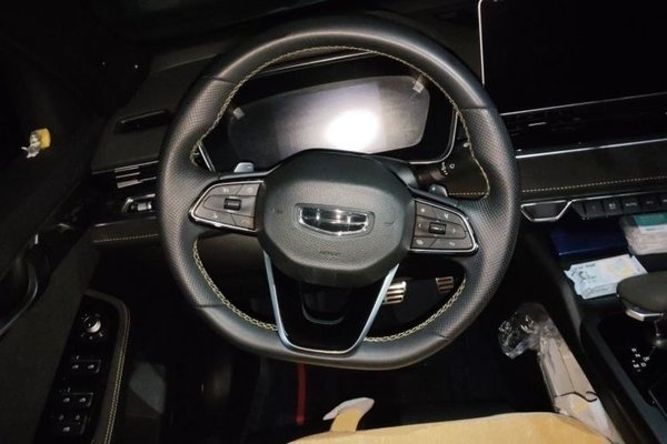 Geely Auto Preface 2021, 31300 км, за 9344 USD - фото 10