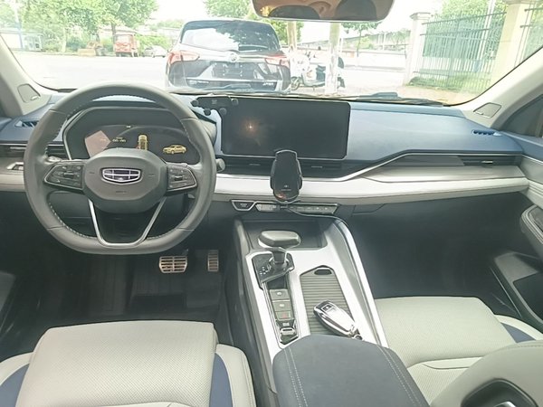 Geely Auto Preface 2021, 58000 км, за 10319 USD - фото 19