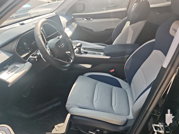 Geely Preface 2023, 41000 км, за 14302 USD - фото 16