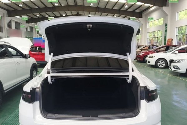Geely Auto Preface 2023, 35000 км, за 11969 USD - фото 22
