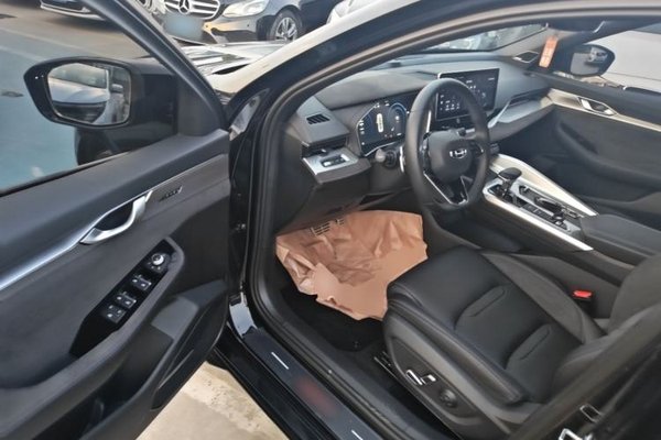 Geely Auto Preface 2024, 11600 км, за 14418 USD - фото 19