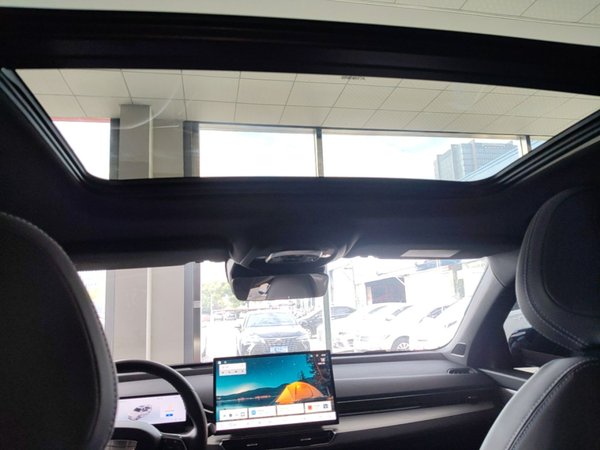 Geely Auto Preface 2025, 3800 км, за 13770 USD - фото 21