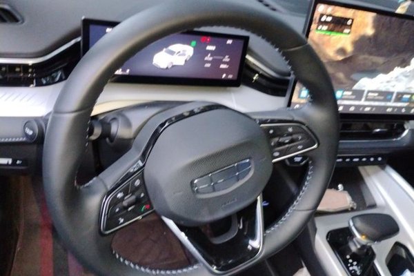 Geely Auto Preface 2025, 31500 км, за 11710 USD - фото 11