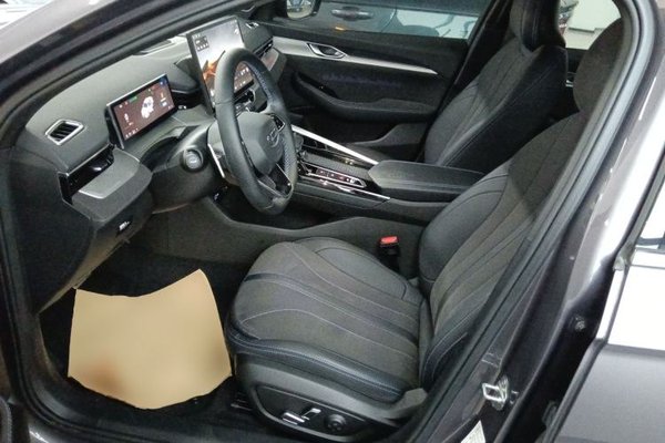 Geely Auto Preface 2025, 7800 км, за 15420 USD - фото 18