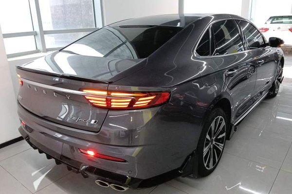 Geely Auto Preface 2025, 7800 км, за 15420 USD - фото 6