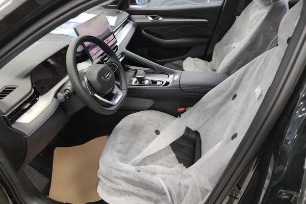 Geely Auto Preface 2026, 100 км, за 14333 USD - фото 17