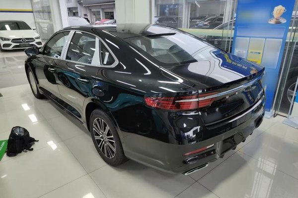 Geely Auto Preface 2026, 100 км, за 14333 USD