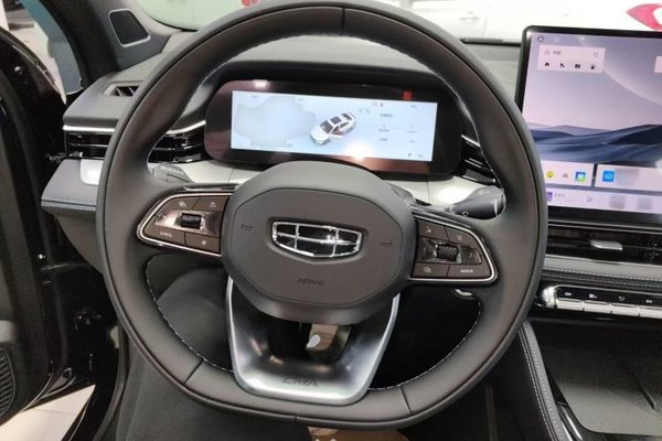 Geely Auto Preface 2026, 100 км, за 14333 USD - фото 13