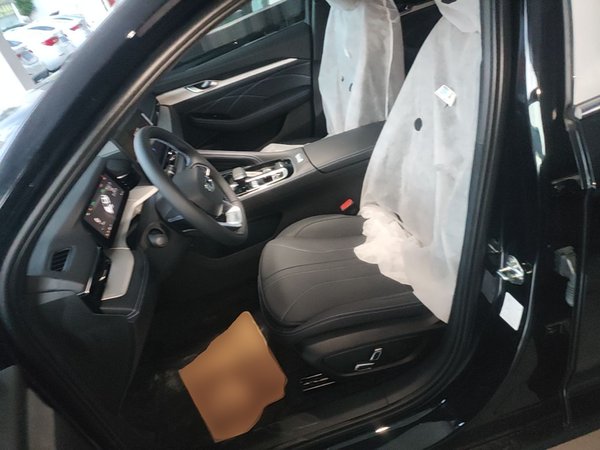 Geely Auto Preface 2026, 100 км, за 13918 USD - фото 18