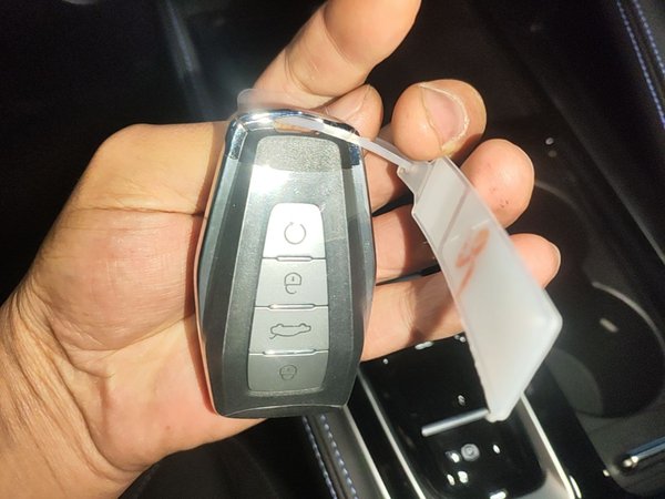 Geely Auto Preface 2026, 100 км, за 13918 USD - фото 12