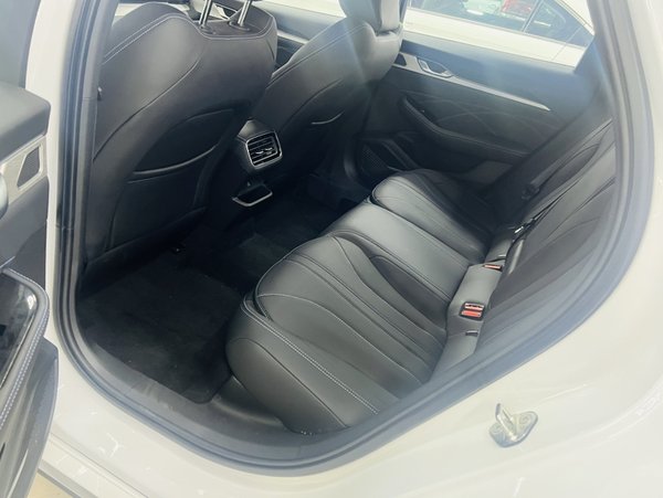 Geely Auto Preface 2026, 900 км, за 16074 USD - фото 19