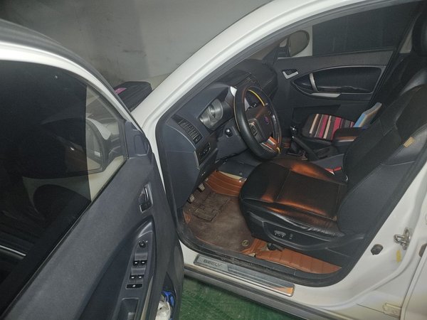 Geely Auto SX7 2013, 71500 км, за 2631 USD - фото 17