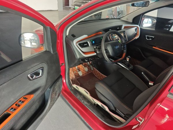 Geely Vision X1 2017, 56900 км, за 3779 USD - фото 19