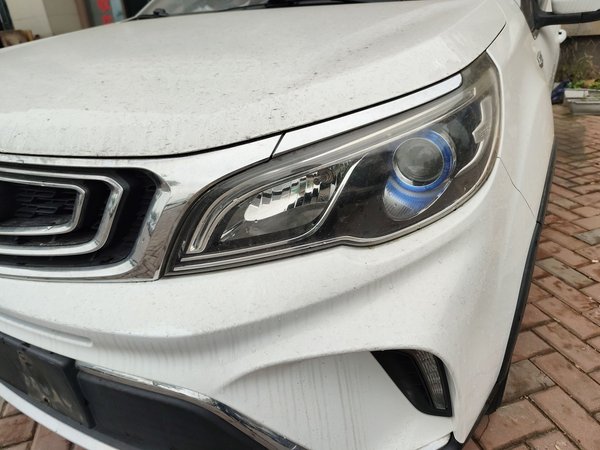 Geely Auto Vision X3 2017 1.5L Manual Elite Model, 2017 года