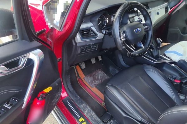 Geely Auto Vision X3 2020, 28900 км, за 3894 USD - фото 16