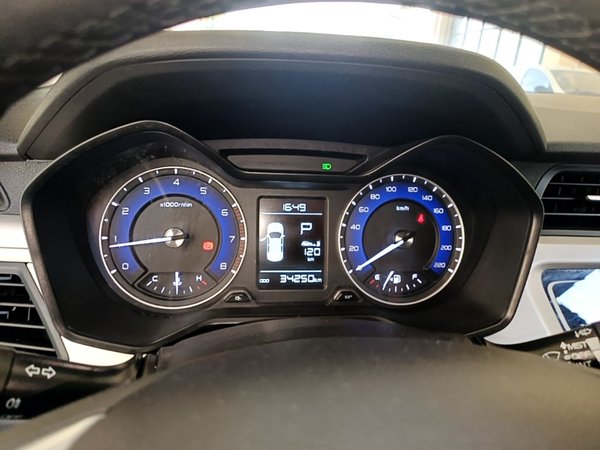 Geely Auto Vision X3 2020, 34200 км, за 6419 USD - фото 15