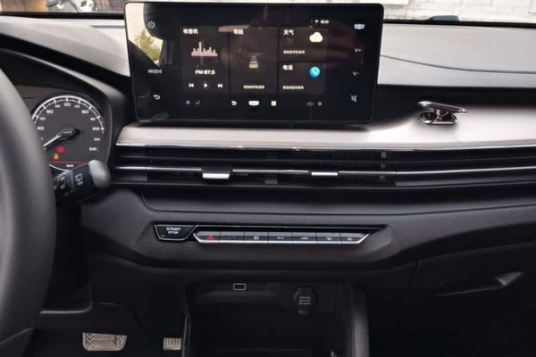 Geely Auto Vision X3 2021, 56500 км, за 6943 USD - фото 16