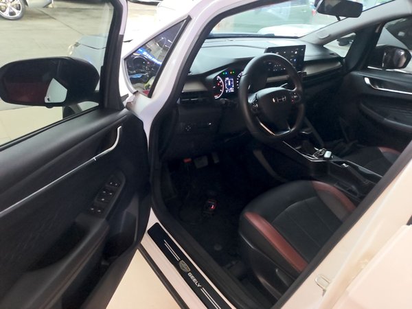 Geely Auto Vision X3 2021, 21800 км, за 8020 USD - фото 19