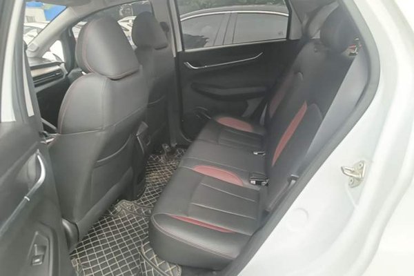 Geely Auto Vision X3 2021, 27100 км, за 7135 USD - фото 20