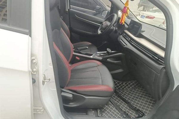 Geely Auto Vision X3 2021, 27100 км, за 7135 USD - фото 19