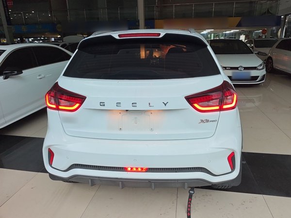 Geely Auto Vision X3 2021, 27200 км, за 6412 USD