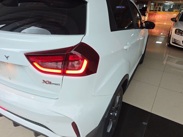 Geely Auto Vision X3 2021, 27200 км, за 6412 USD - фото 7