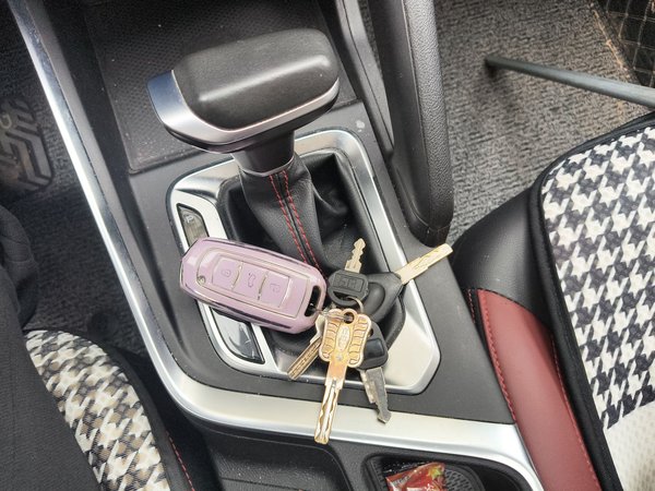 Geely Vision X3 2021, 43100 км, за 6376 USD - фото 9