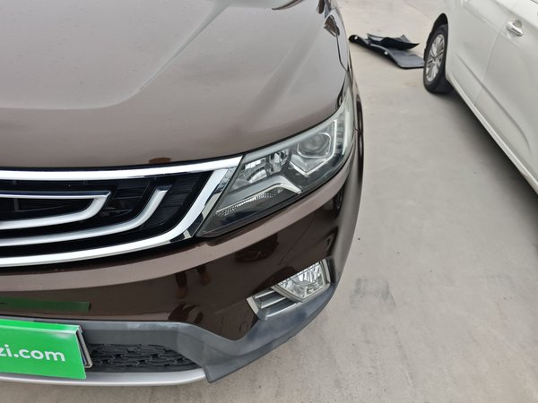 Geely Auto Vision X6 2016, 32599 км, за 5386 USD - фото 8