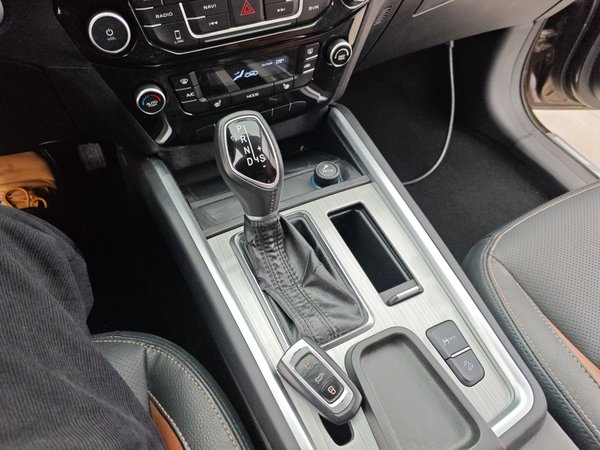 Geely Auto Vision X6 2016, 32599 км, за 5386 USD - фото 19