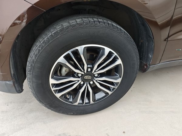 Geely Auto Vision X6 2016, 32599 км, за 5386 USD