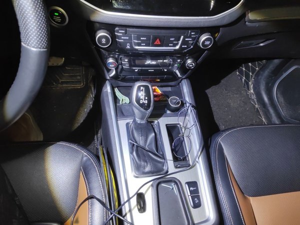 Geely Auto Vision X6 2016, 136700 км, за 4610 USD - фото 12