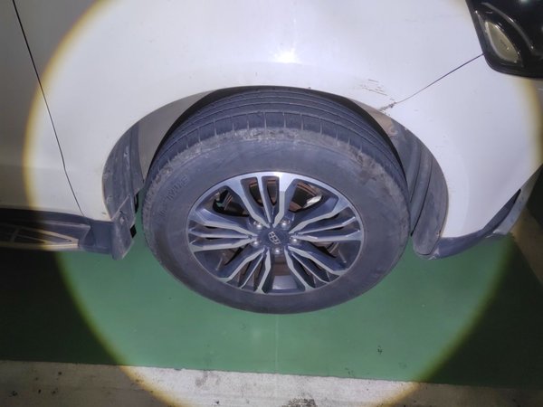 Geely Auto Vision X6 2016, 136700 км, за 4610 USD