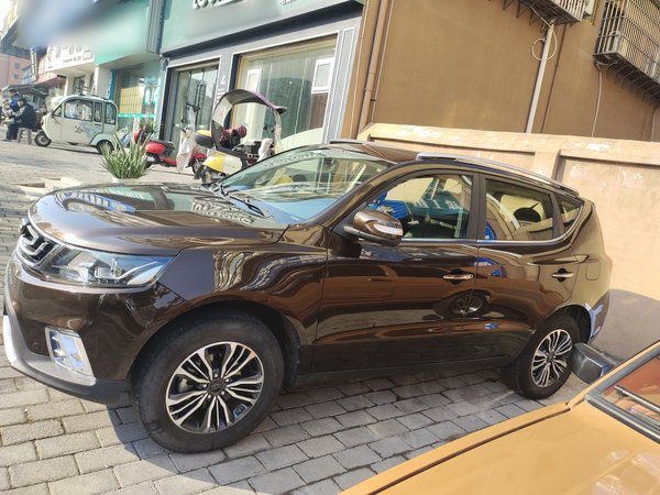 Geely Vision X6 2016, 60199 км, за 4536 USD