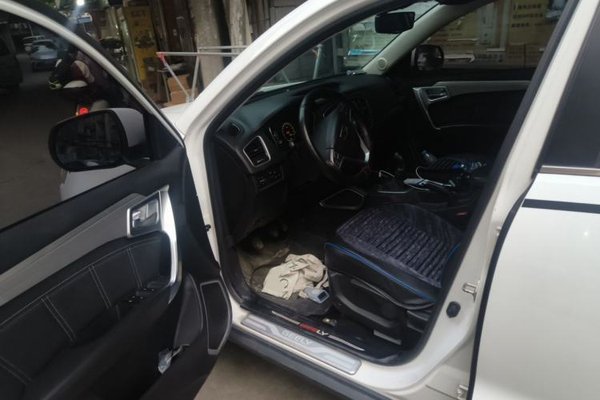 Geely Auto Vision X6 2016, 45900 км, за 3247 USD - фото 16