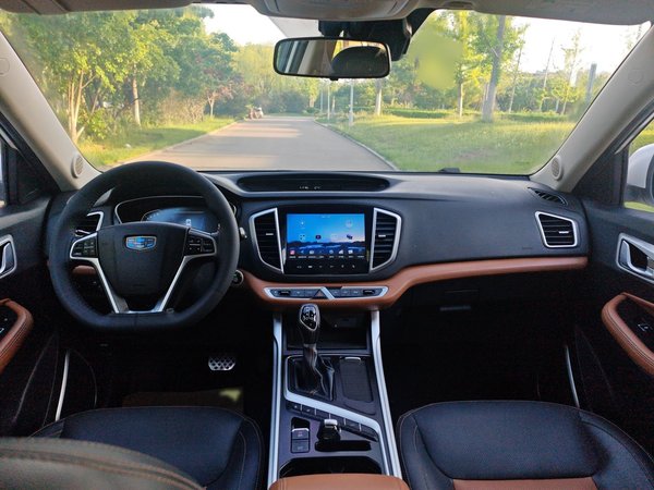Geely Auto Vision X6 2018, 104600 км, за 6287 USD - фото 15