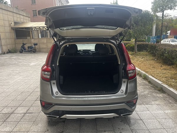 Geely Auto Vision X6 2018 1.8L Manual 4G Connect Luxury Edition